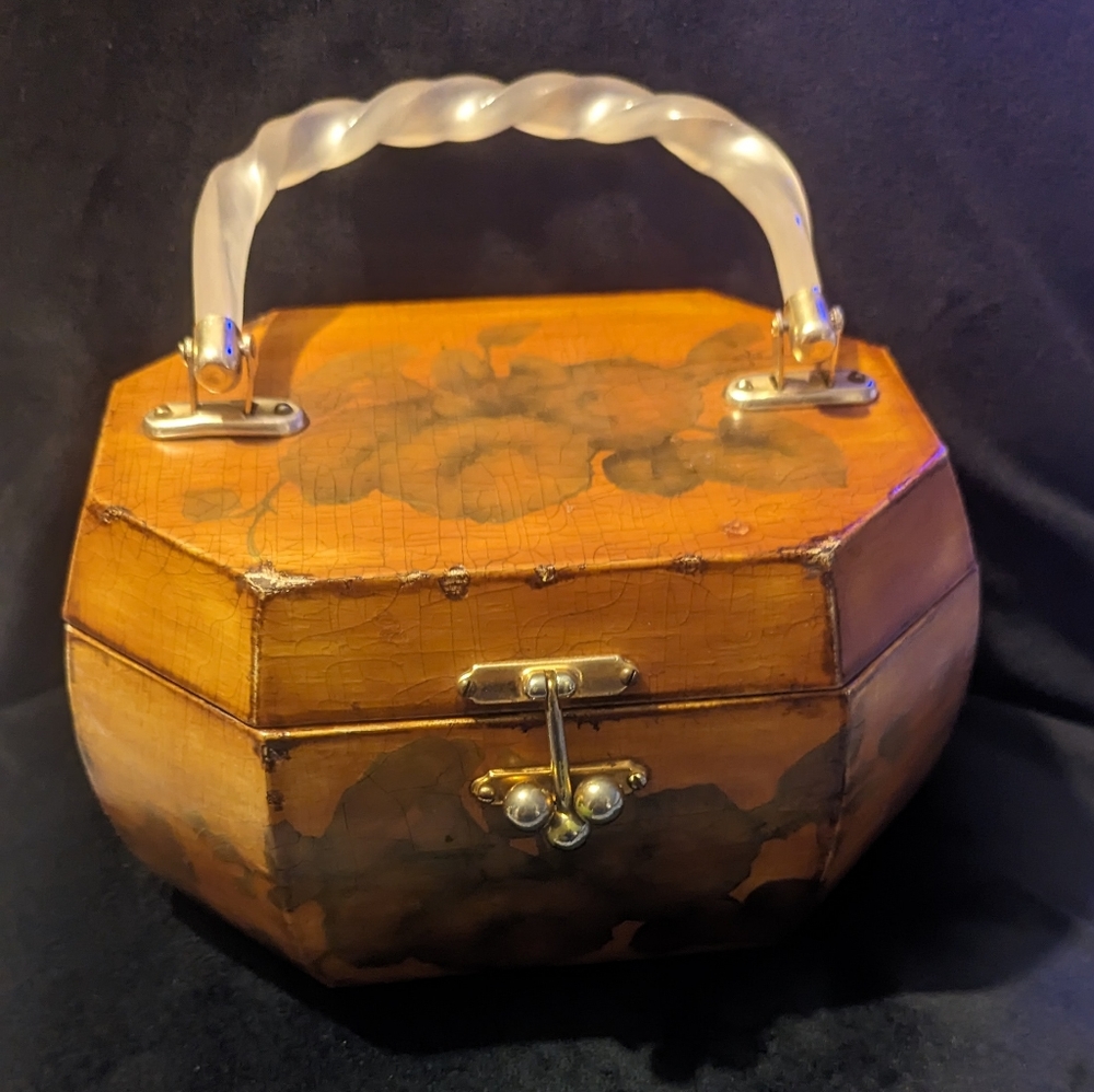 Vintage wooden purse